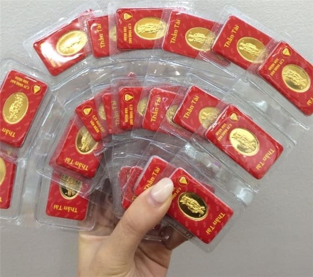 Giá vàng trong nước vượt mốc 68 triệu đồng/lượng