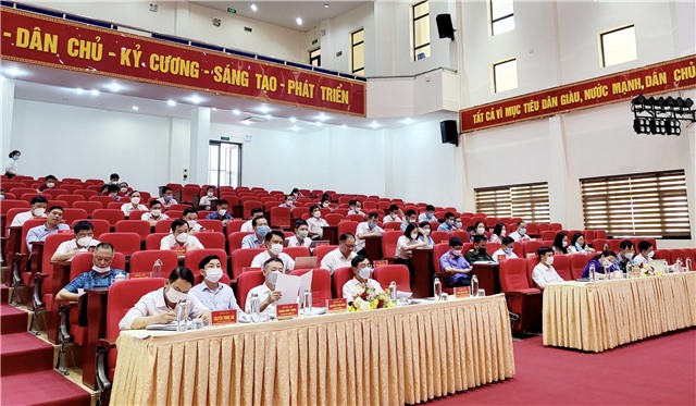 Hội nghị Ban Chấp hành Đảng bộ thành phố lần thứ 18