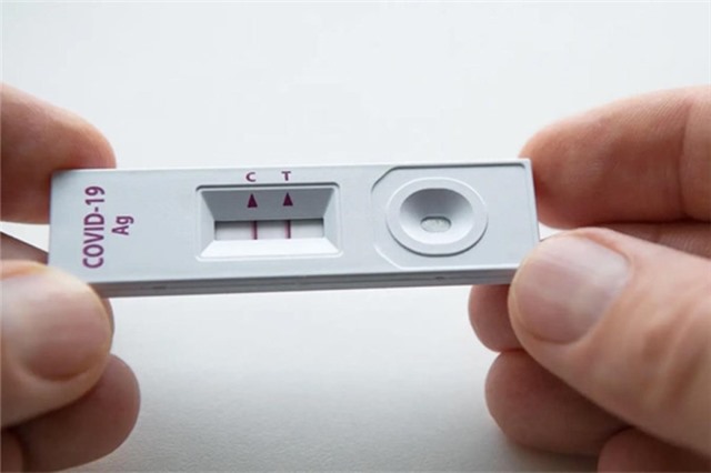 Lý do một số người chưa từng dương tính SARS-CoV-2