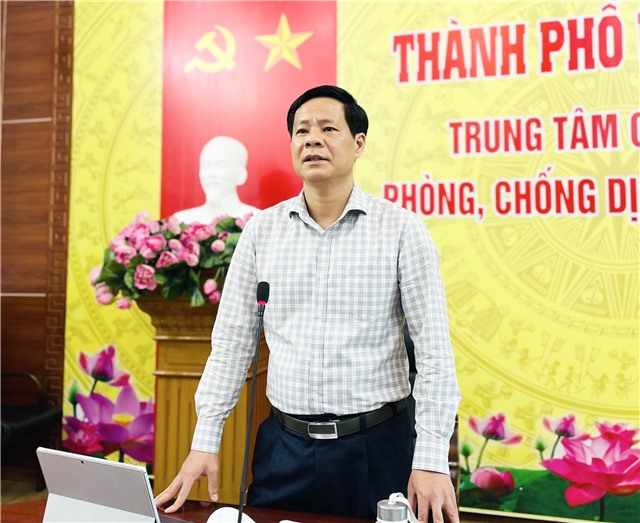 UBND thành phố giao ban thường kỳ tháng 4/2022