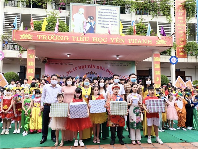 Trường Tiểu học Yên Thanh: sôi nổi ngoại khóa “Chúng em với ngày hội đọc sách”