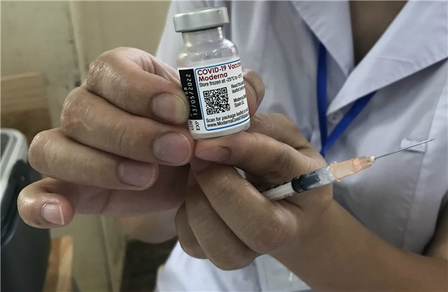 Sáng 22/4: Việt Nam đã nhận 4,6 triệu liều vaccine phòng COVID-19 tiêm cho trẻ từ 5 - dưới 12 tuổi 