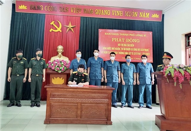 Ban CHQS TP Uông Bí: phát động đợt thi đua cao điểm “Uống nước nhớ nguồn, tri ân người có công với cách mạng” 
