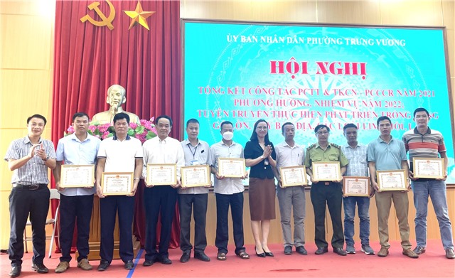 Phường Trưng Vương: Tổng kết công tác PCTT & TKCN, PCCCR năm 2021, triển khai nhiệm vụ năm 2022