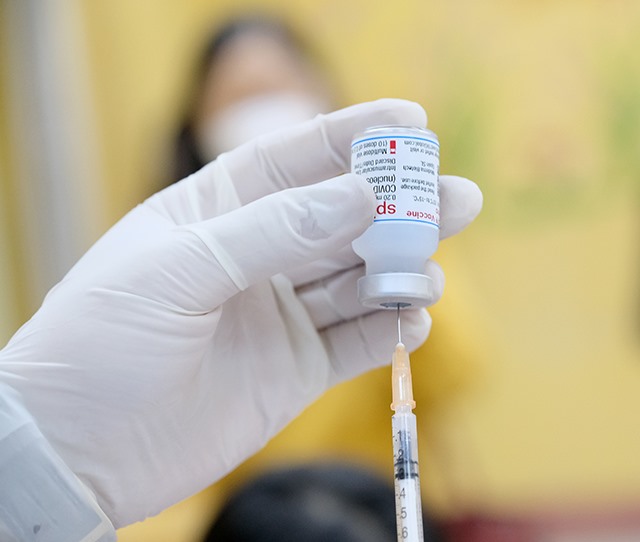 Sáng 4/5: Thực hiện các biện pháp chuyển tiếp từ phòng chống đại dịch COVID-19 sang quản lý bền vững