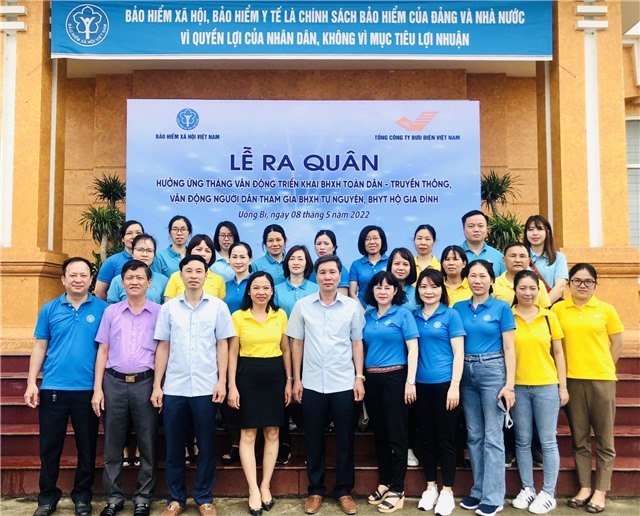 Ra quân hưởng ứng Tháng vận động triển khai BHXH toàn dân - Truyền thông, vận động người dân tham gia BHXH tự nguyện, BHYT hộ gia đình