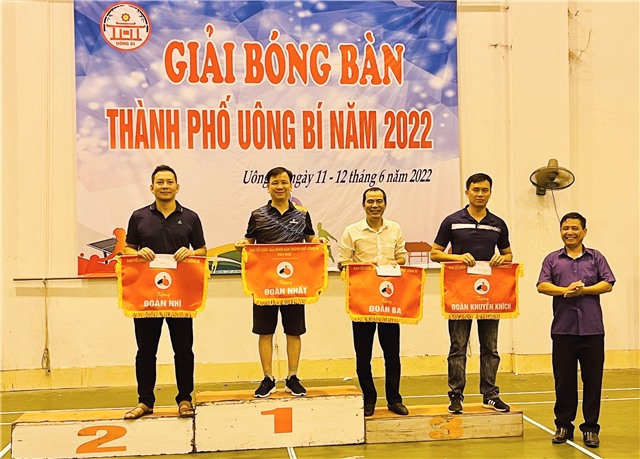 Phường Quang Trung giành giải nhất toàn đoàn Giải Bóng bàn thành phố năm 2022
