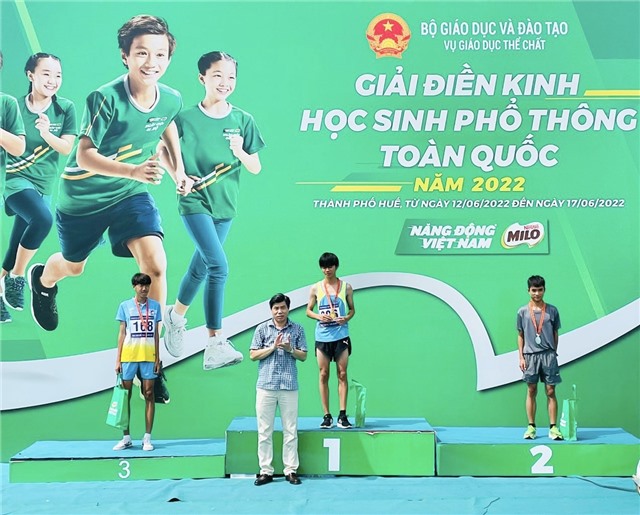 VĐV Đoàn Khánh Linh, học sinh Trường TH và THCS Điền Công giành thành tích cao tại Giải Điền kinh học sinh phổ thông toàn quốc 