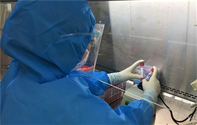 Sáng 17/6: Hơn 36 triệu người Việt đã có hộ chiếu vaccine; biến thể phụ BA.4, BA.5 có thể làm tăng ca mắc COVID-19