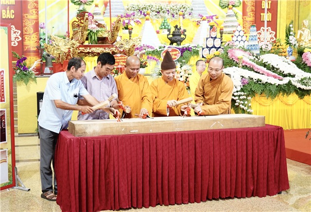 Lễ phạt mộc dự án xây dựng nội thất Cung Trúc Lâm Yên Tử