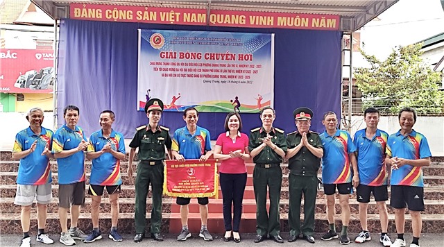 Giải bóng chuyền hơi Cựu chiến binh phường Quang Trung