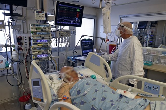 20% bệnh nhân COVID-19 nặng nhập viện có các tổn thương về thận 