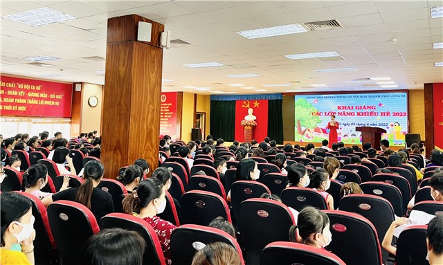 Khai giảng các lớp năng khiếu hè năm 2022