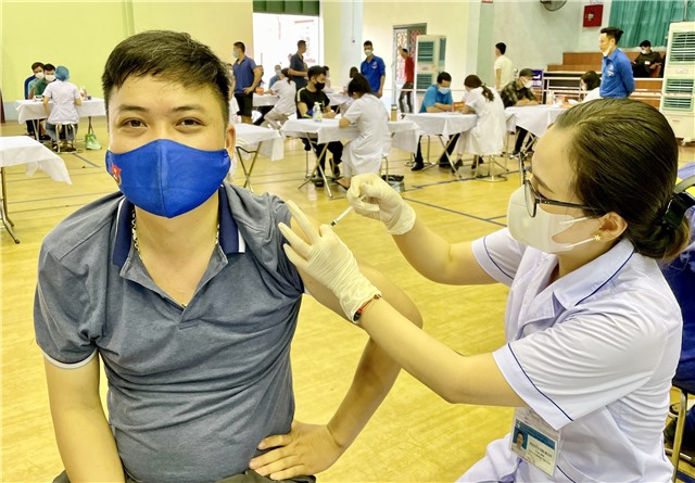 TP Uông Bí triển khai tiêm vaccine phòng Covid-19 mũi 4
