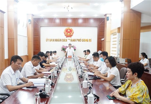 Họp BTC Hội diễn nghệ thuật quần chúng thành phố Uông Bí năm 2022