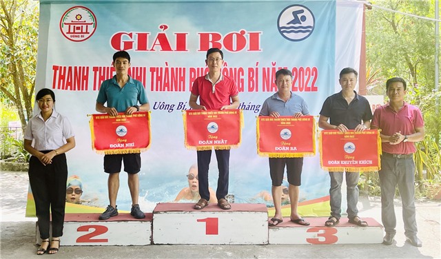 Giải Bơi thanh thiếu nhi TP Uông Bí năm 2022