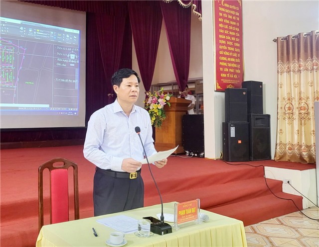 Đối thoại giải quyết kiến nghị của các hộ dân mua đất của bà Phạm Thị Lấng, khu Bí Trung 1, phường Phương Đông