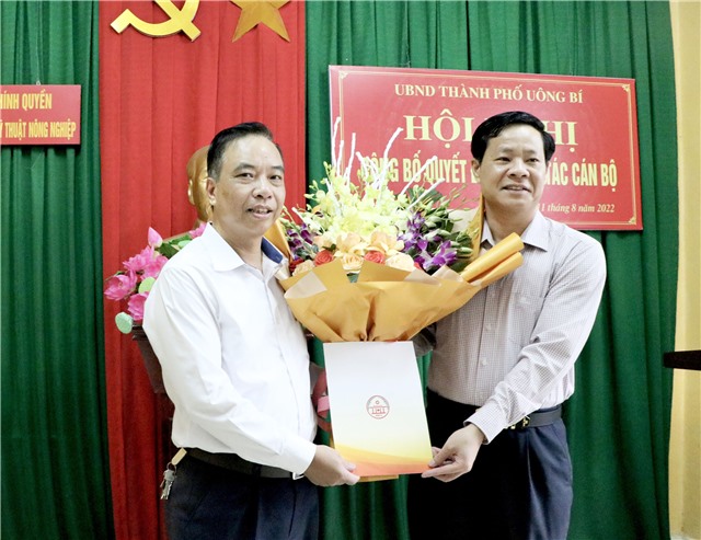 Công bố quyết định điều động, bổ nhiệm cán bộ