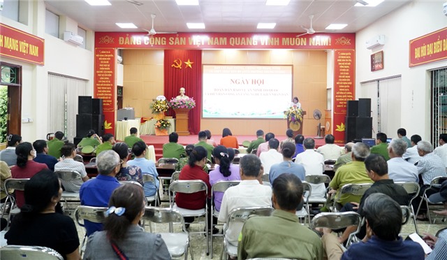 Phường Trưng Vương: Ngày hội toàn dân bảo vệ an ninh Tổ quốc và diễn đàn Công an lắng nghe ý kiến Nhân dân năm 2022