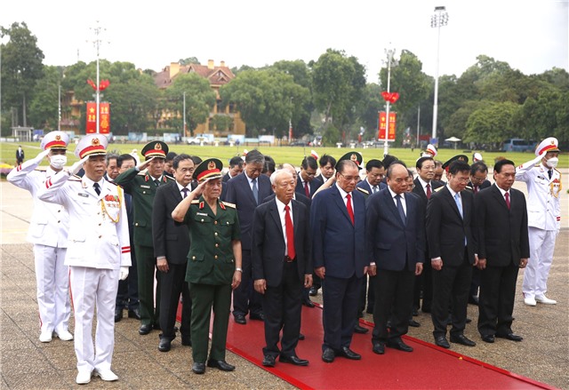 Lãnh đạo Đảng và Nhà nước viếng Chủ tịch Hồ Chí Minh nhân dịp Quốc khánh 2/9