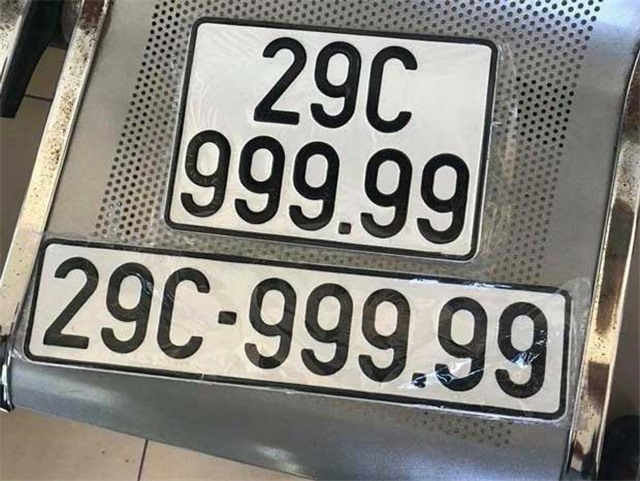 Xử lý nghiêm hành vi sử dụng biển số xe không đúng quy định