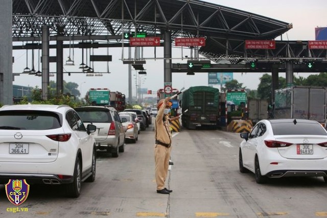 Tăng cường xử lý vi phạm trong hoạt động thu phí không dừng