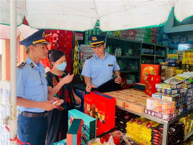 Đội QLTT số 6: Chủ động kiểm soát thị trường, ngăn chặn hàng lậu, hàng giả