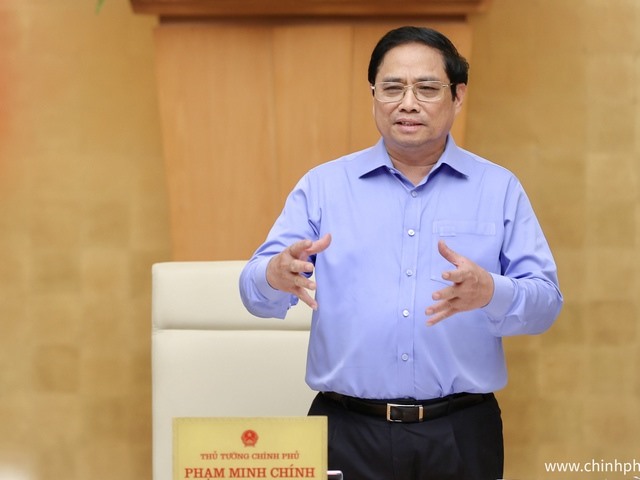 Thủ tướng yêu cầu làm tốt công tác phòng, chống dịch, đặc biệt là tiêm vaccine đảm bảo an toàn