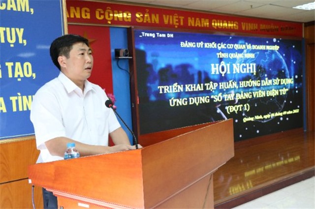 Đảng bộ Khối các cơ quan và doanh nghiệp tỉnh Quảng Ninh triển khai ứng dụng “Sổ tay đảng viên điện tử”