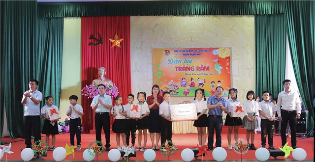 Đêm hội trăng rằm phường Phương Nam năm 2022