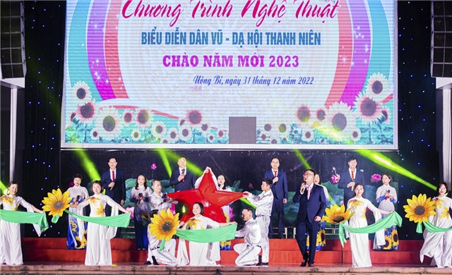 Sôi động chương trình nghệ thuật "Uông Bí Chào năm mới 2023"