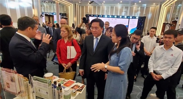 Doanh nghiệp, doanh nhân Việt Nam góp phần làm thay đổi diện mạo đất nước