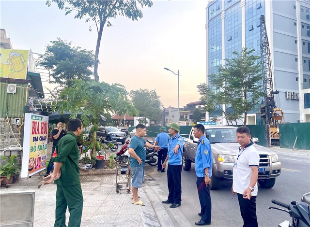 Phường Quang Trung ra quân kiểm tra trật tự đô thị, an toàn giao thông, trật tự công cộng