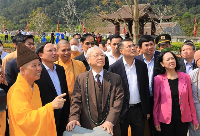 Một số suy nghĩ về giá trị phổ quát và đặc thù của hệ giá trị tỉnh Quảng Ninh