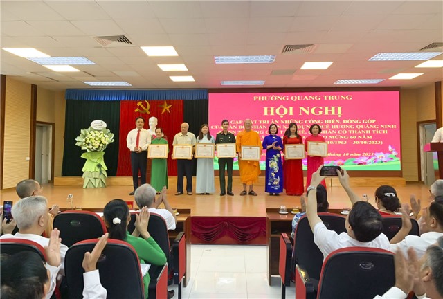 Phường Quang Trung gặp mặt tri ân những đóng góp của Nhân dân, cán bộ, đảng viên trong xây dựng tỉnh Quảng Ninh