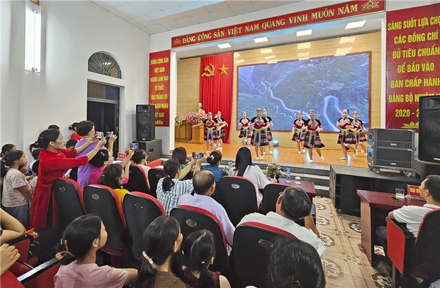 Hội LHPN xã Thượng Yên Công tổ chức Hội thi dân vũ thể thao chào mừng kỷ niệm 93 năm ngày thành lập Hội LHPN Việt Nam 20/10 