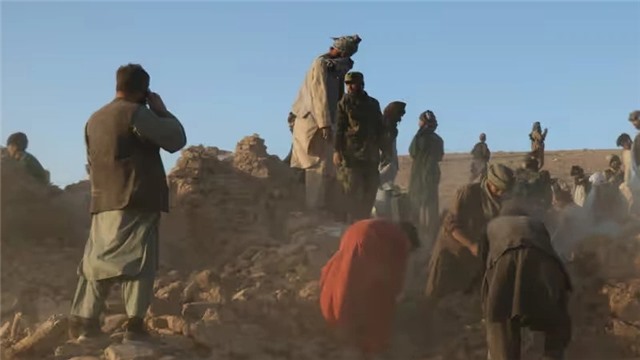 Động đất tại Afghanistan: Số nạn nhân thiệt mạng lên tới hơn 2.400 người