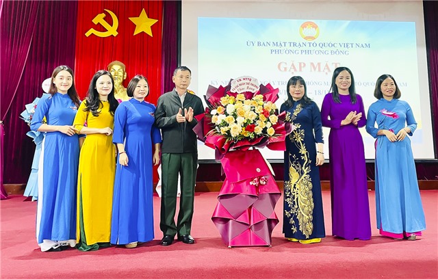 Ủy ban MTTQ phường Phương Đông gặp mặt kỷ niệm 93 năm Ngày truyền thống MTTQ Việt Nam 