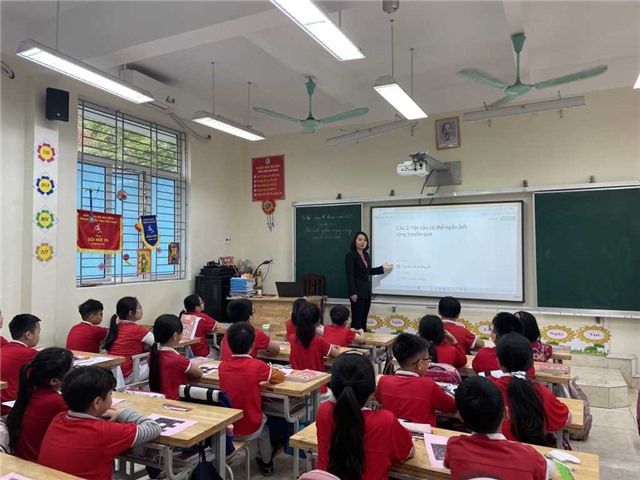 Ưu tiên nguồn lực cho sự nghiệp giáo dục