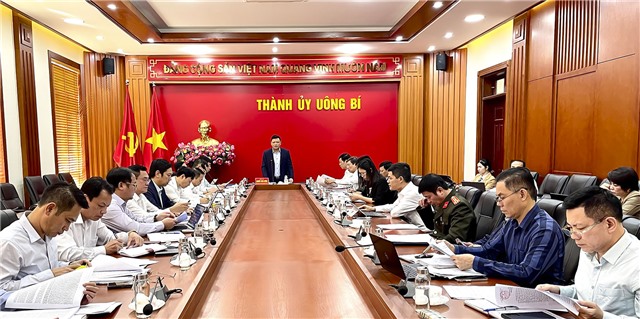 Hội nghị Ban Thường vụ Thành ủy