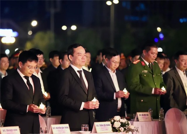 Tưởng niệm các nạn nhân tử vong do tai nạn giao thông