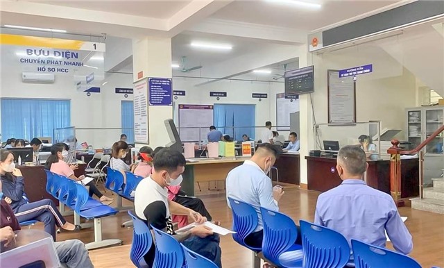 Từ đầu năm đến nay, Trung tâm Hành chính công thành phố tiếp nhận và trả kết quả trên 11.500 hồ sơ