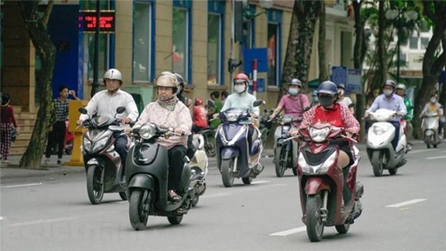 Bắc Bộ ngày nắng, Tây Nguyên và Nam Bộ đêm có mưa dông