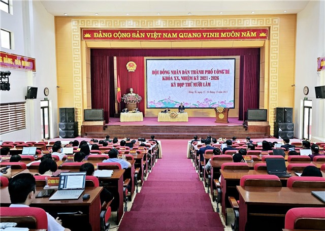 Kỳ họp thứ 15 HĐND thành phố Uông Bí khoá XX, nhiệm kỳ 2021-2026 đã thành công tốt đẹp