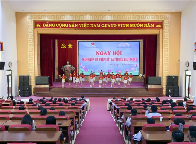 Ngày hội Thanh niên với Pháp luật và văn hoá giao thông