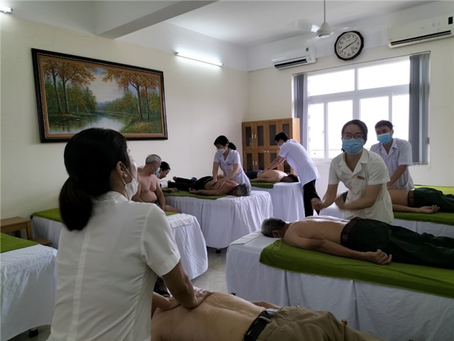 Nâng mức hỗ trợ người có công