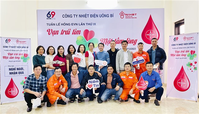 160 cán bộ, người lao động Nhiệt điện Uông Bí đăng ký hiến máu tình nguyện