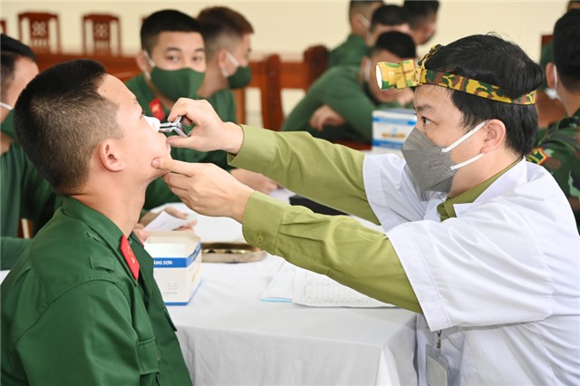Bộ CHQS tỉnh Quảng Ninh khám phúc tra sức khỏe cho chiến sĩ mới năm 2023