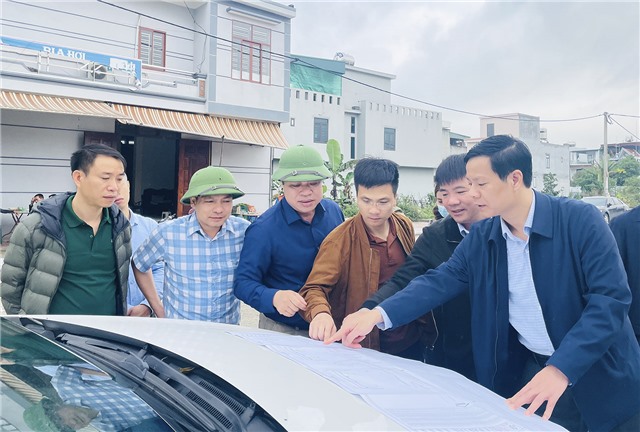 Chủ tịch UBND thành phố Phạm Tuấn Đạt kiểm tra các dự án trên địa bàn