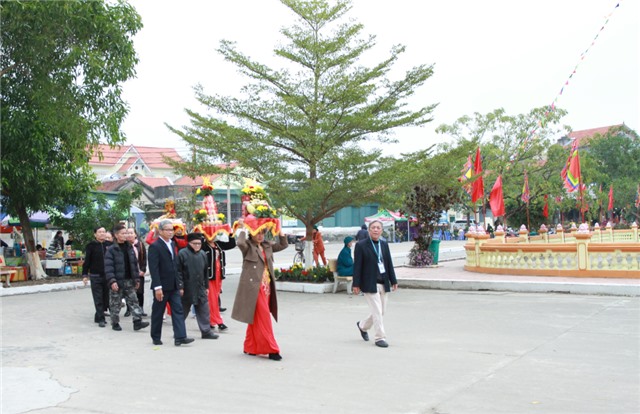 Đi đền, chùa thế nào cho lòng an yên, tĩnh tại?